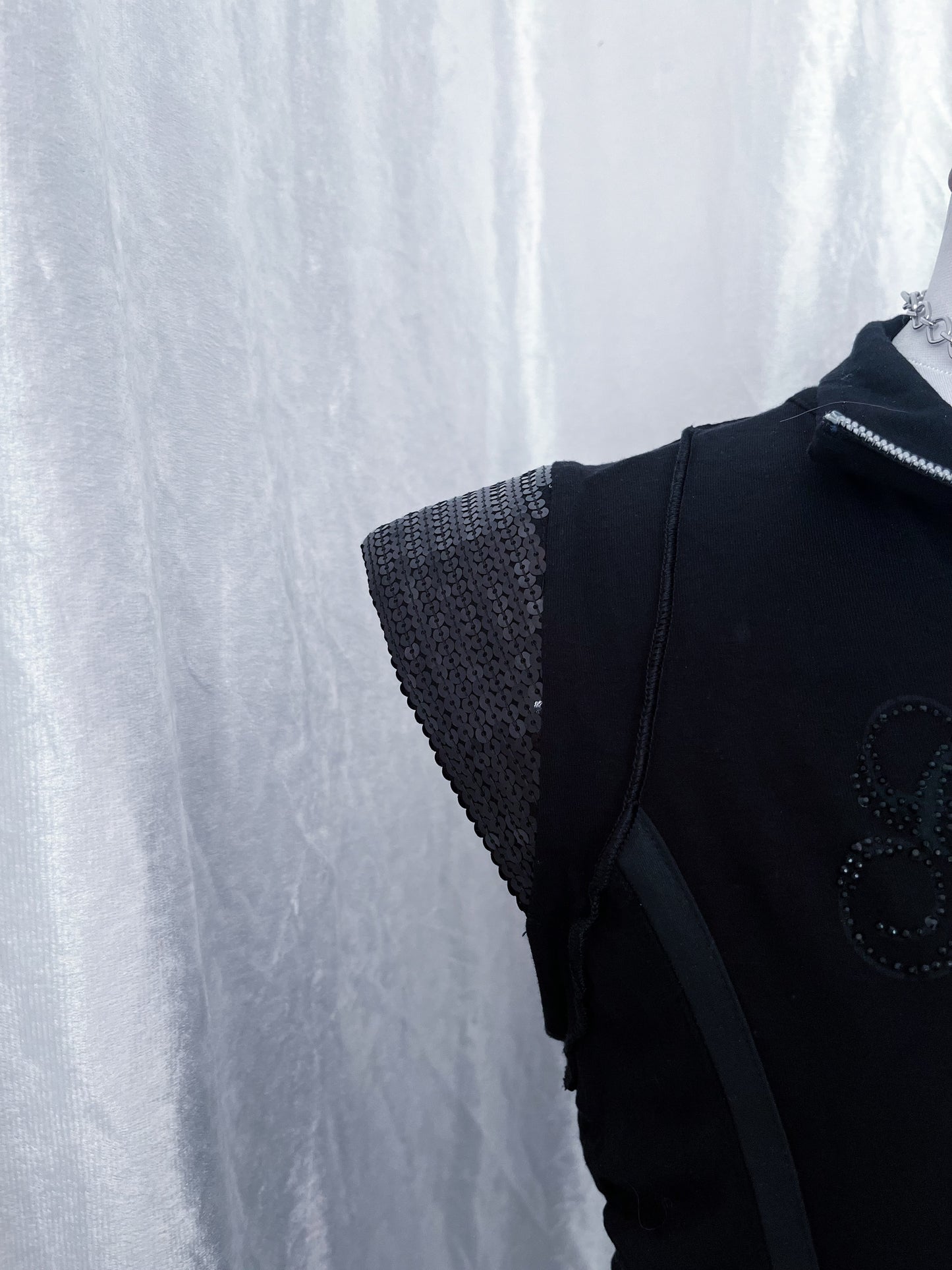 Alternative hot zip-up tunic/dress 🦇