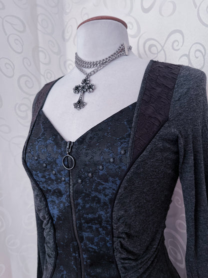 Gothic victorian style grey zip-up dress 🦇