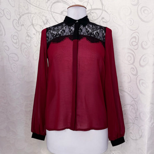 Gothic vampire red mesh shirt with lace detail🩸