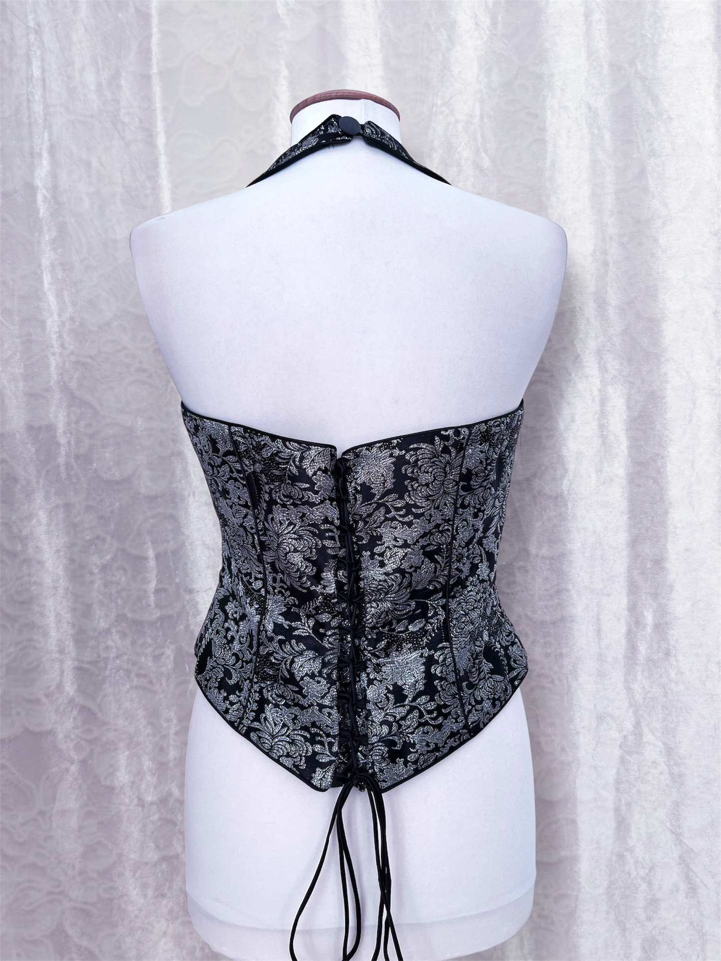 Gothic halter silver corset with lace-up detail 🩶🦇