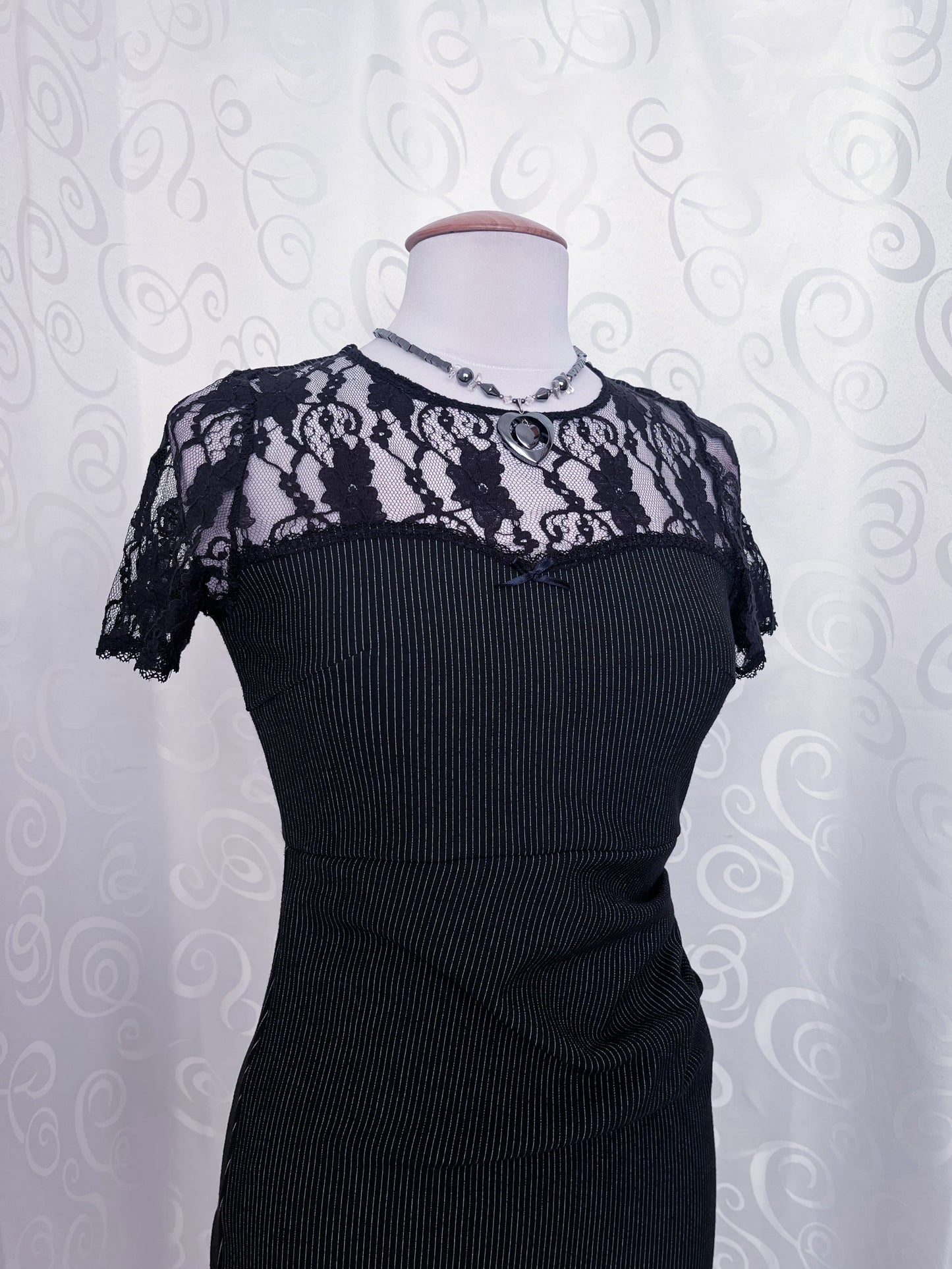 VIVE MARIA Gothic coquette black striped dress with lace detail 🕷️❤️