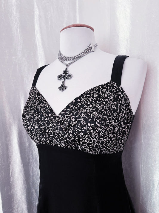 Vintage Elfio silky black gothic dress 🦇