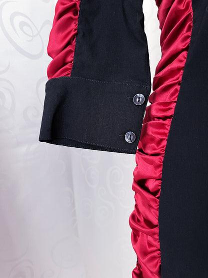 Iconic 00’s vampire dress 🕸️🩸