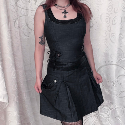 00’s iconic twee x office siren dress with faux leather & button details 🧜🏻🌀