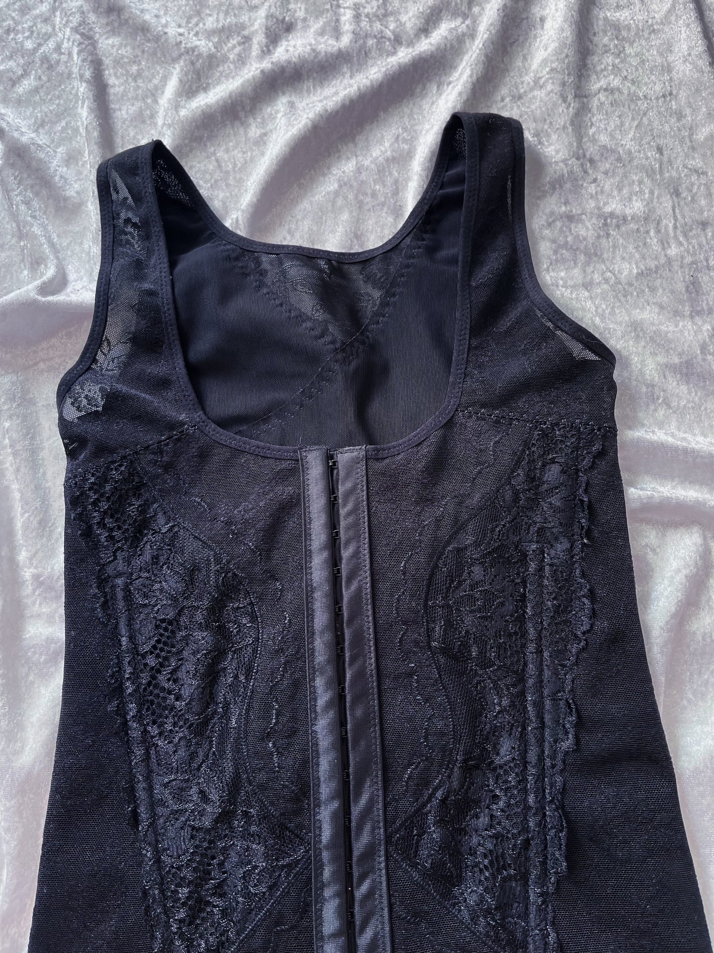 Alternative lace & mesh training corset 🕸️
