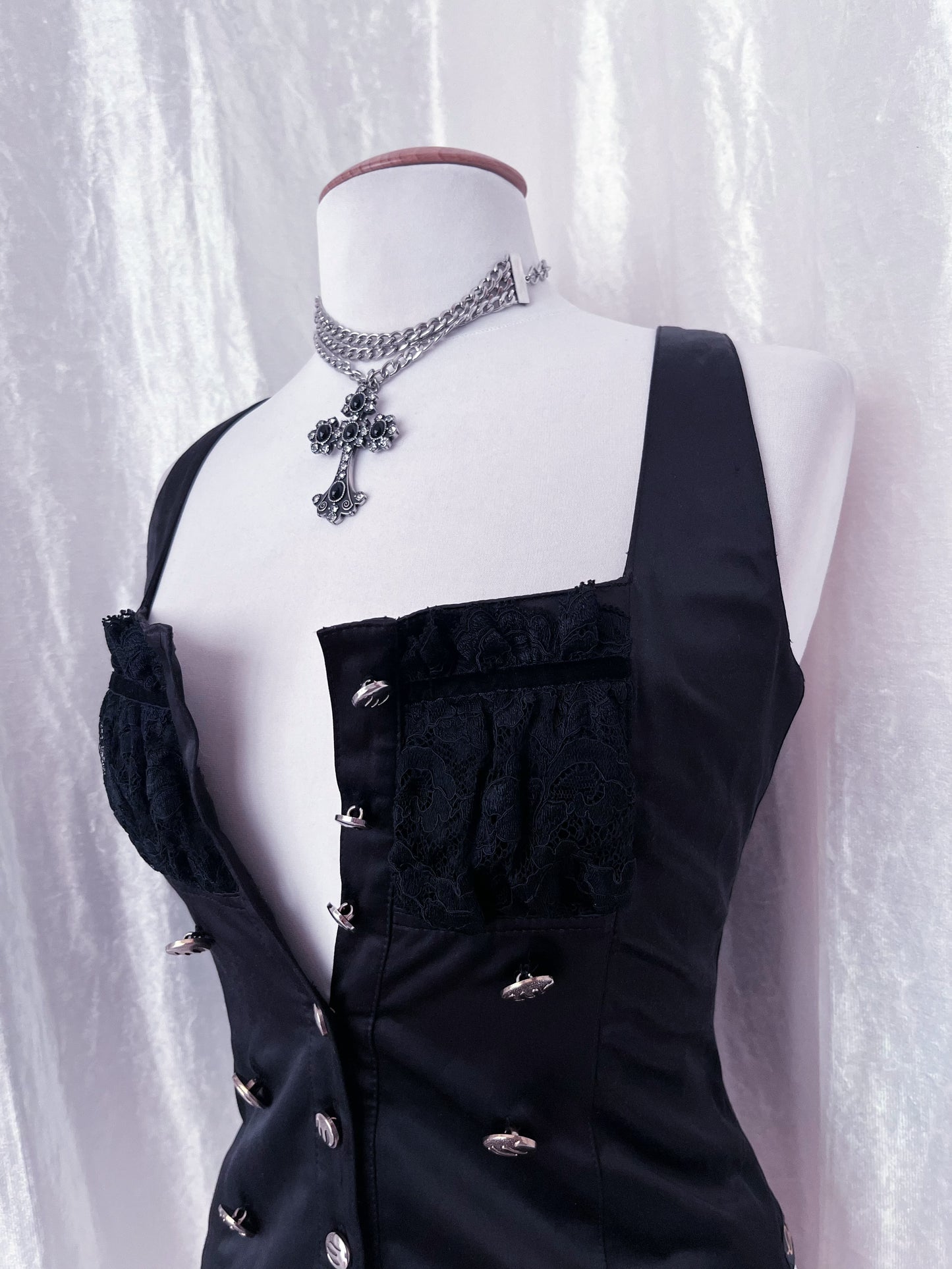 Deadstock Gothic y2k victorian style black blazer & removable top with velvet & lace details 🦇