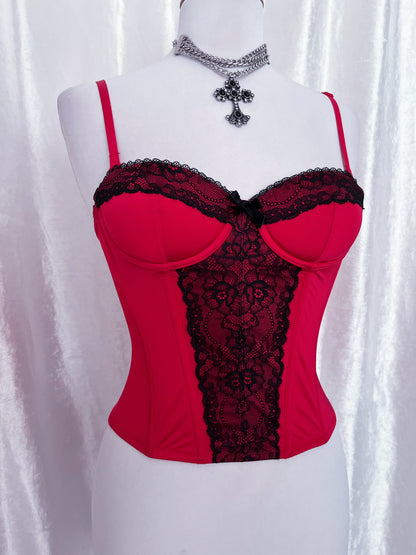 H&M vampire red corset with lace detail 🦇