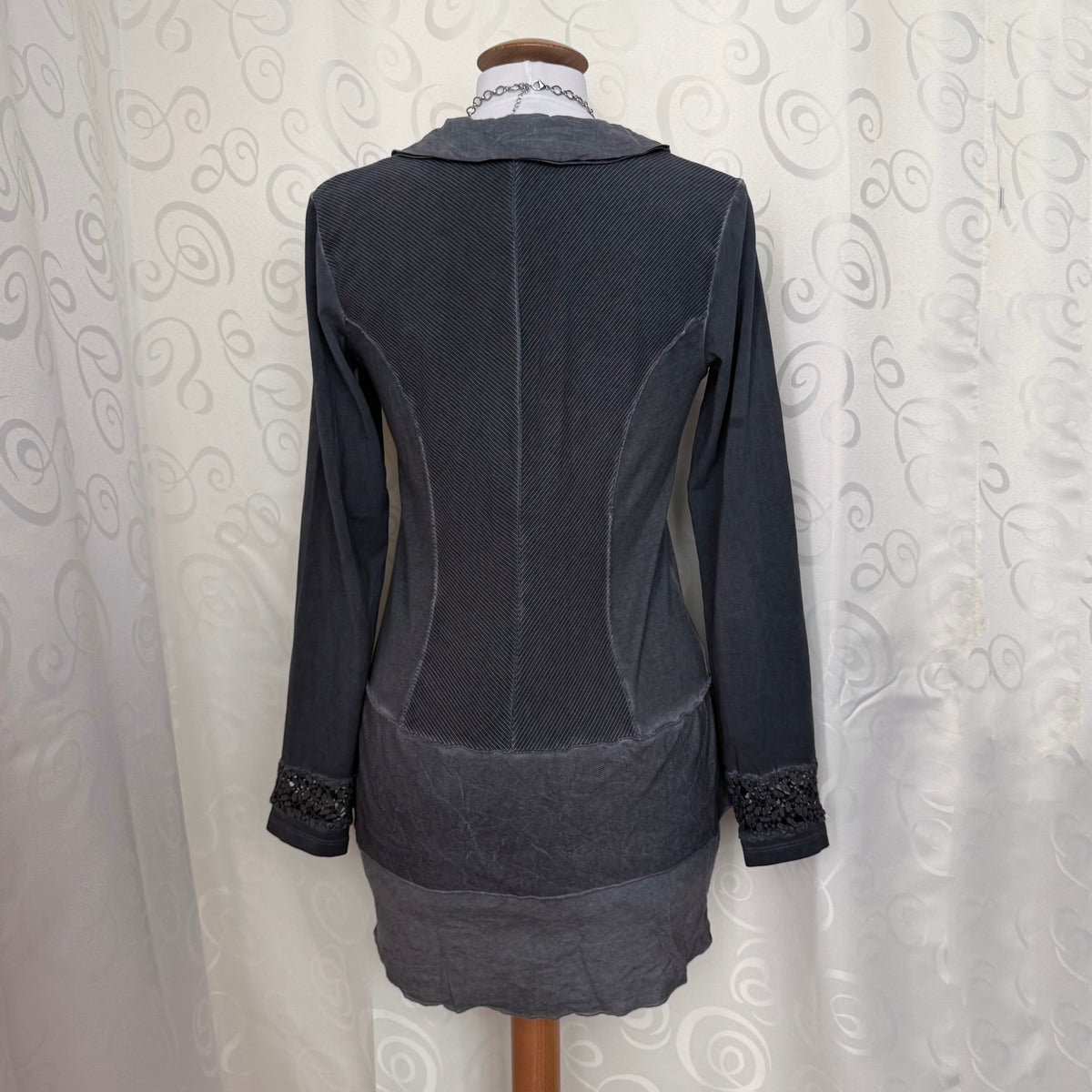 00’s whimsygoth patchwork grey jacket with lace details 🦇🗝️🦋