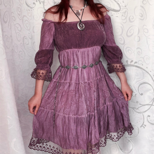 Beautiful whimsy medieval style rose off-shoulder dress 🎀🗡️