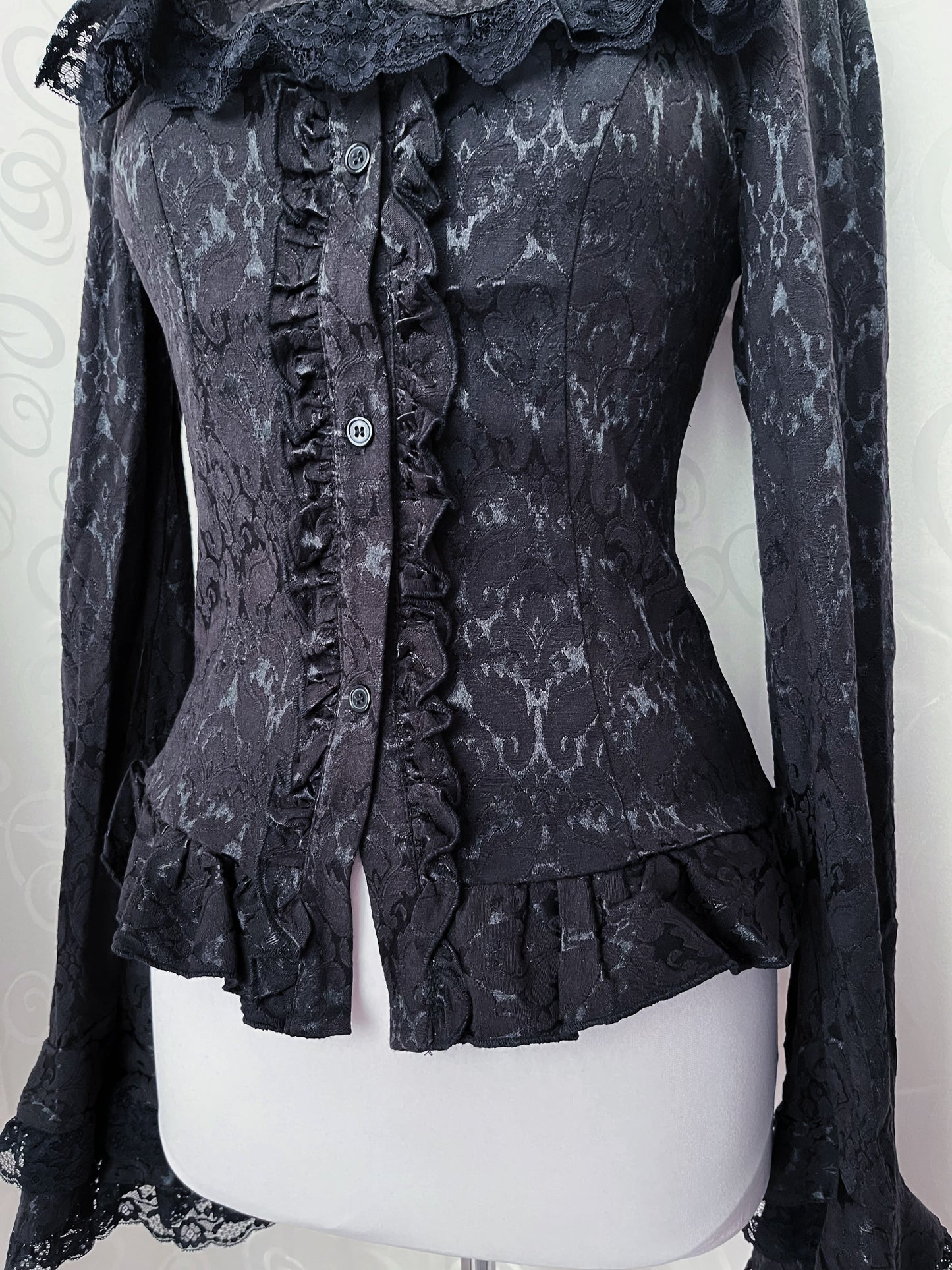 Dracula Gothic victorian style brocade cravat shirt 🖤🦇