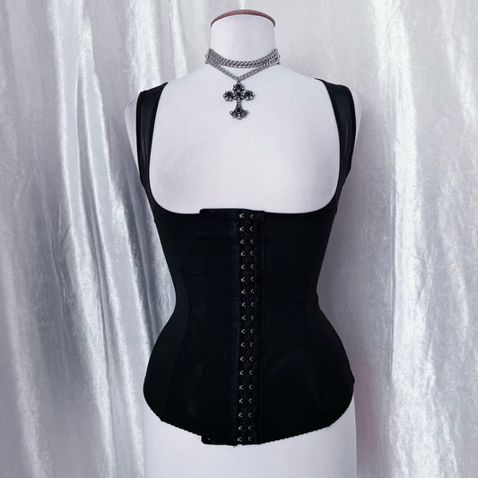 Alternative mesh training corset 🕸️