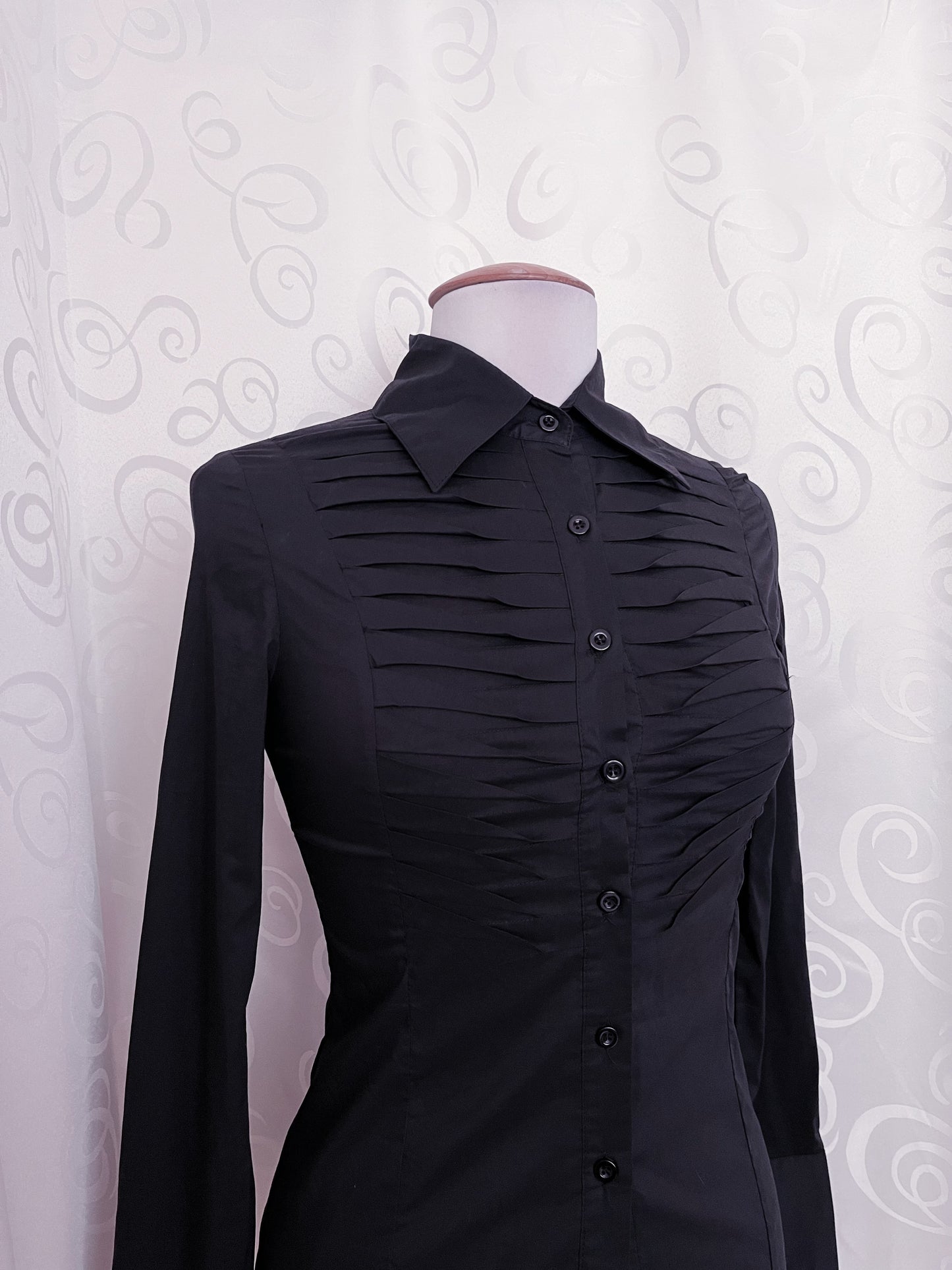 00’s Gothic military style shirt 🕷️🖤