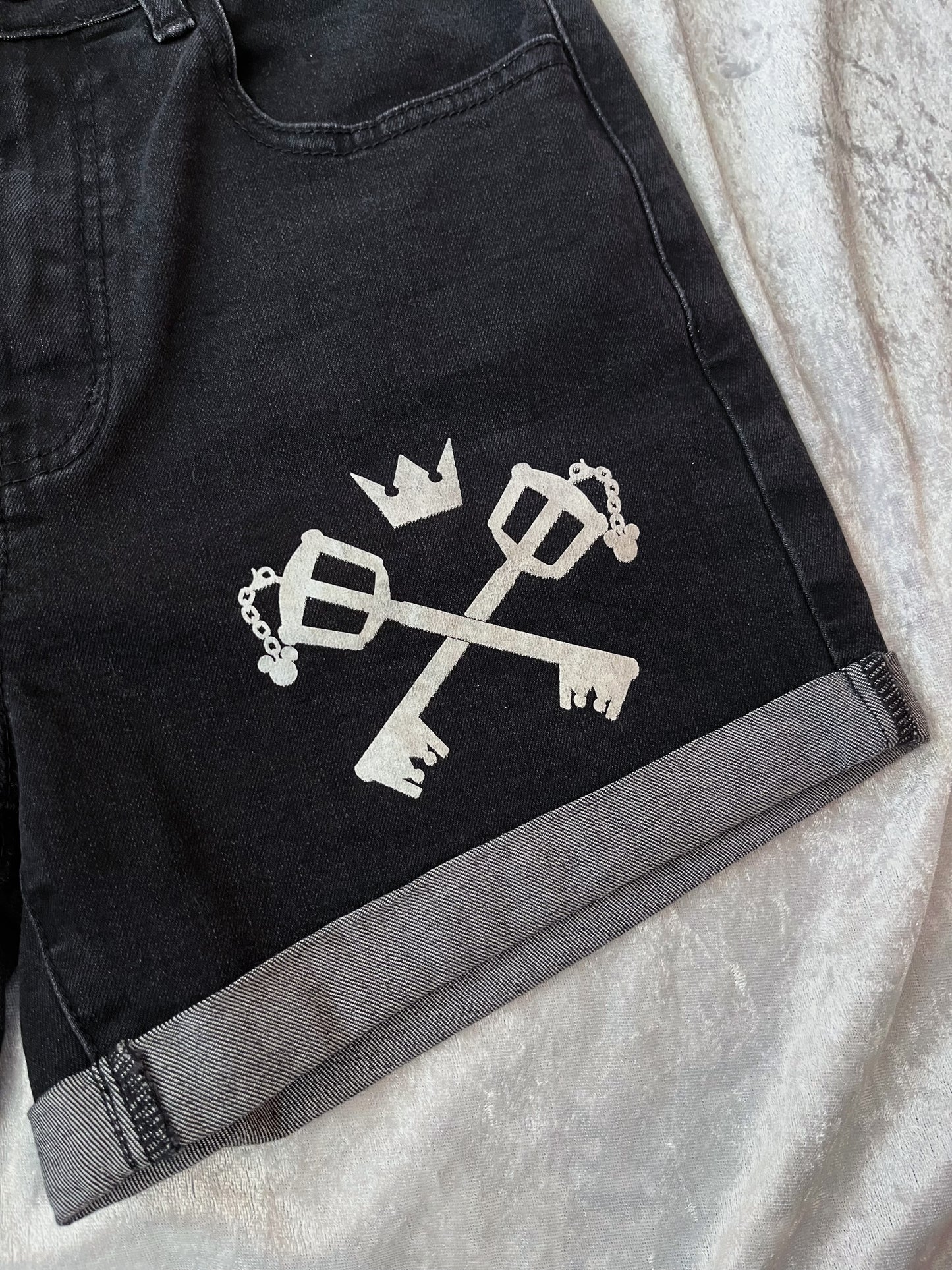 Kingdom Hearts Kairi’s Blade EMP denim shorts 🖤🗝️