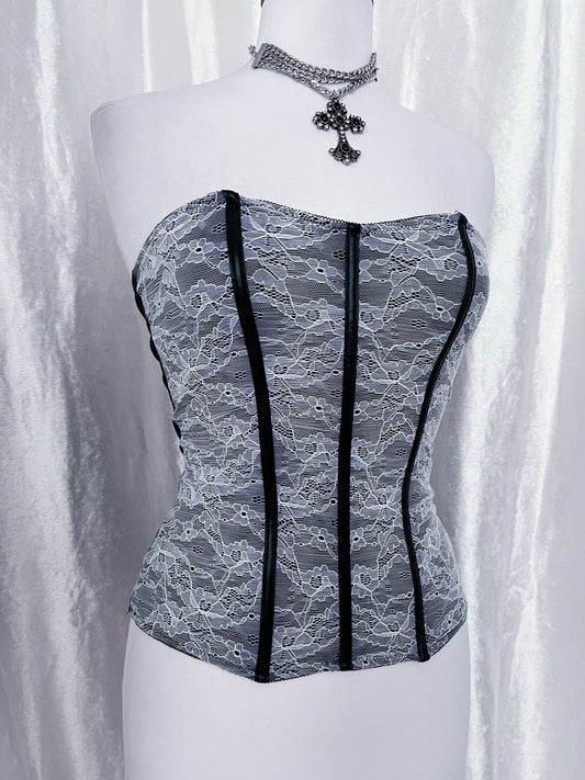 Gothic maid lace & faux leather corset 🕷️🕸️