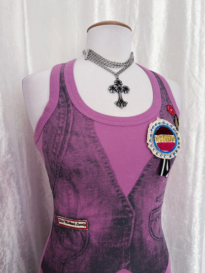 00’s pink woman tank top with vest print & patches