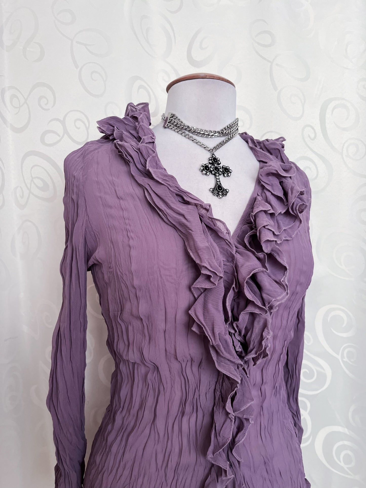 00’s fairycore lilac ruffle shirt 💜🧚🏻