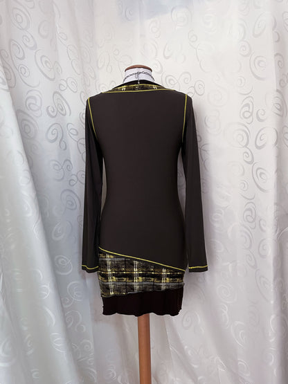 Iconic 00’s tunic top🫒🌃