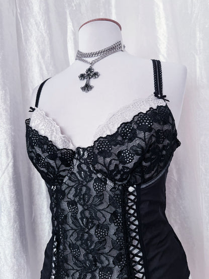 Gothic black & white bustier/corset top 🖤🦷
