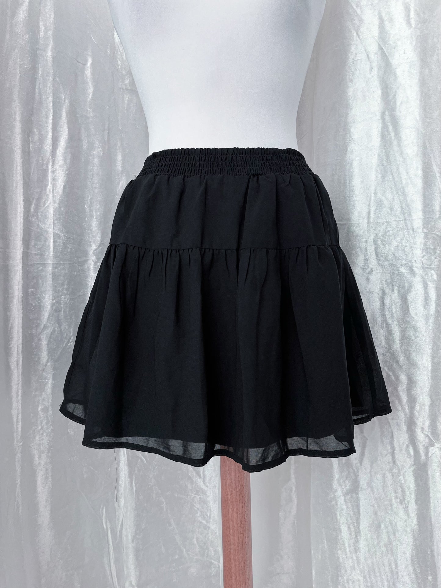 Gothic coquette mesh skirt 🕸️