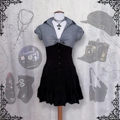 00’s Horror Protagonist/Dark Coquette cotton black & plaid dress 📷🎞️