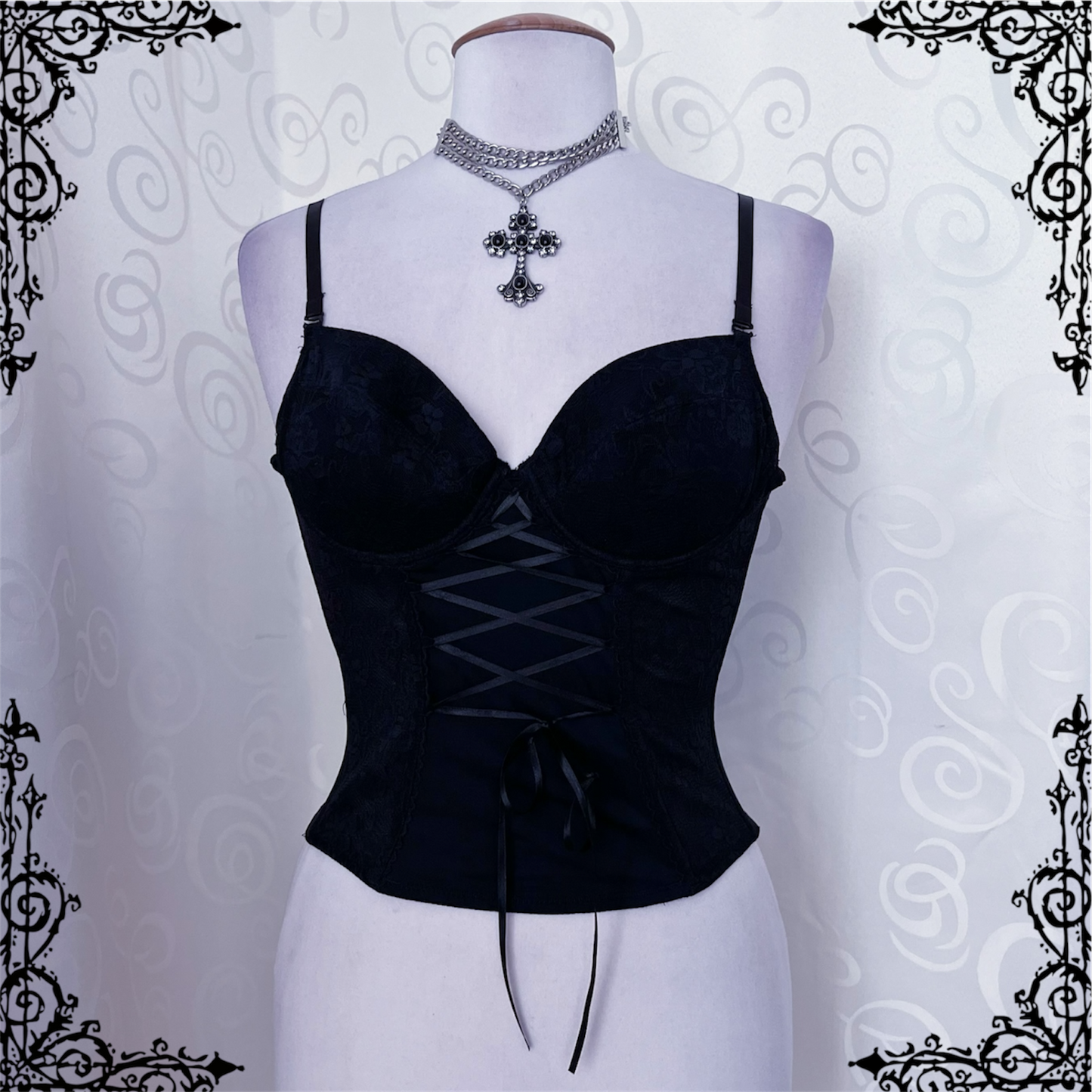 Gothic lace-up black corset 🖤