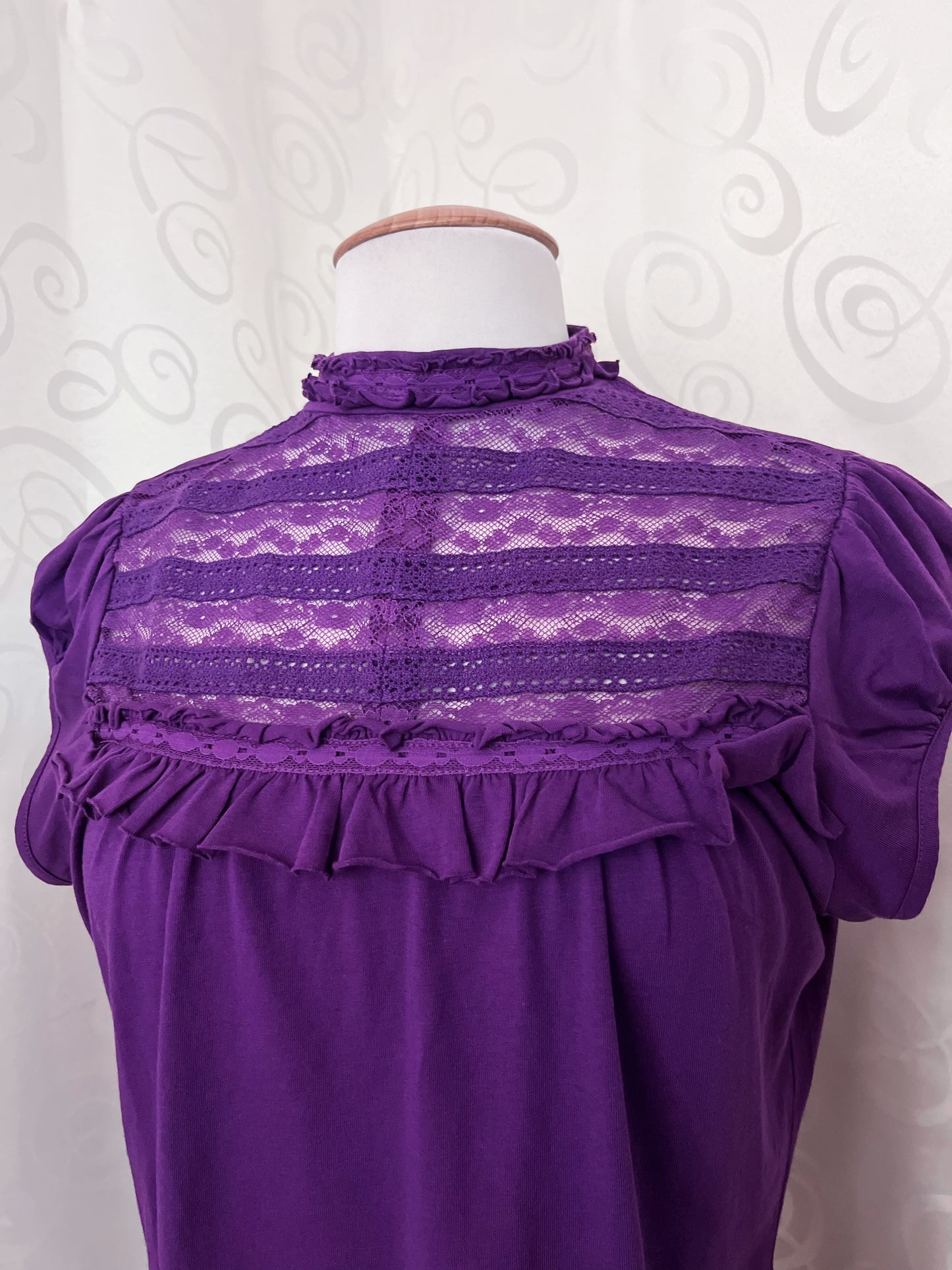 00’s Jirai Kei/Coquette style lace purple top 💜🎀