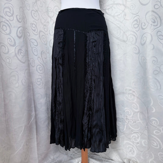 Whimsygoth black midi patchwork skirt 🕷️🕸️