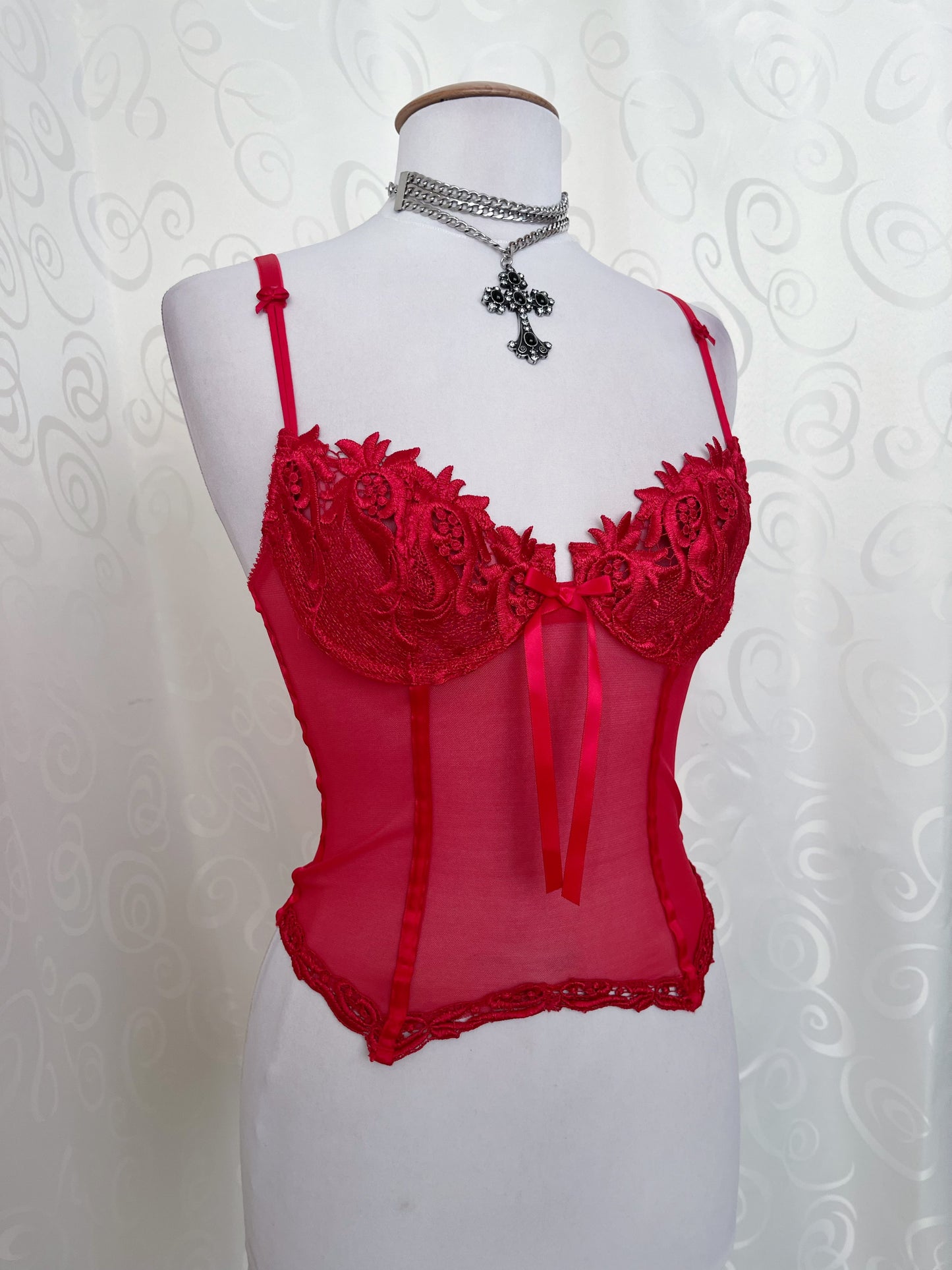 00’s hot, vampire mesh corset top 🧛🏼‍♀️