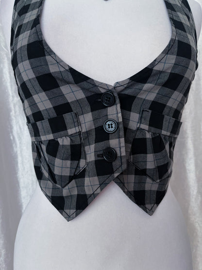 00’s Fishbone dark academia crop plaid vest 📓🌀