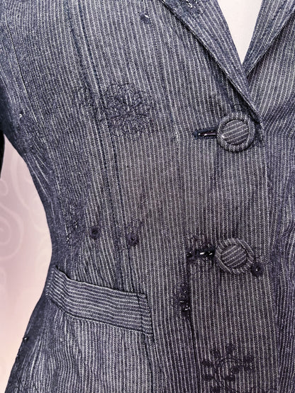 00’s whimsygoth striped & embroidered grey blazer 🌀🥀
