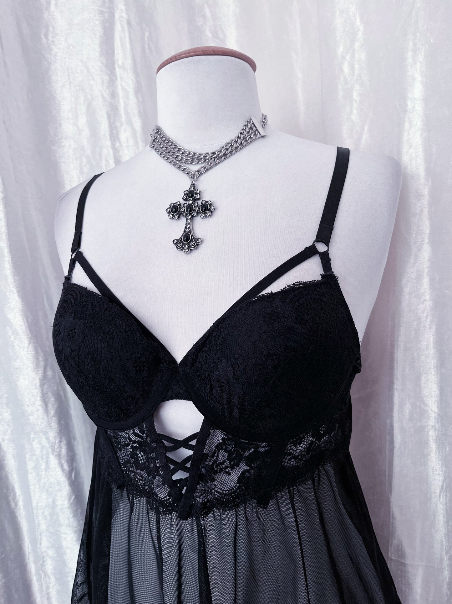 Gothic mesh babydoll 🖤🦇