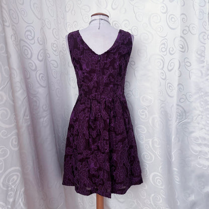 Yessica Whimsygoth purple dress with embossed leaves detail 💜