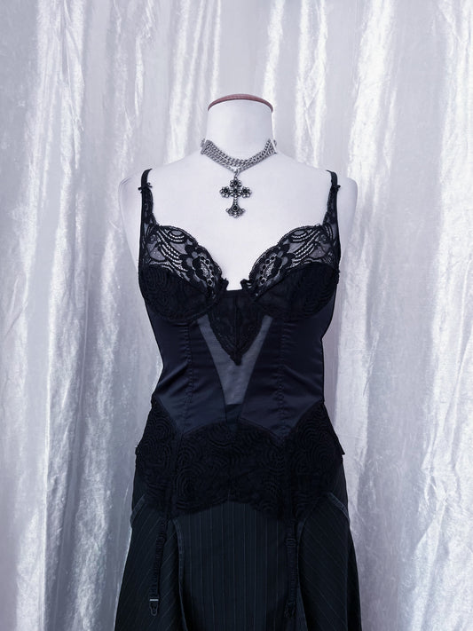00’s Gothic lace silky corset 🕷️