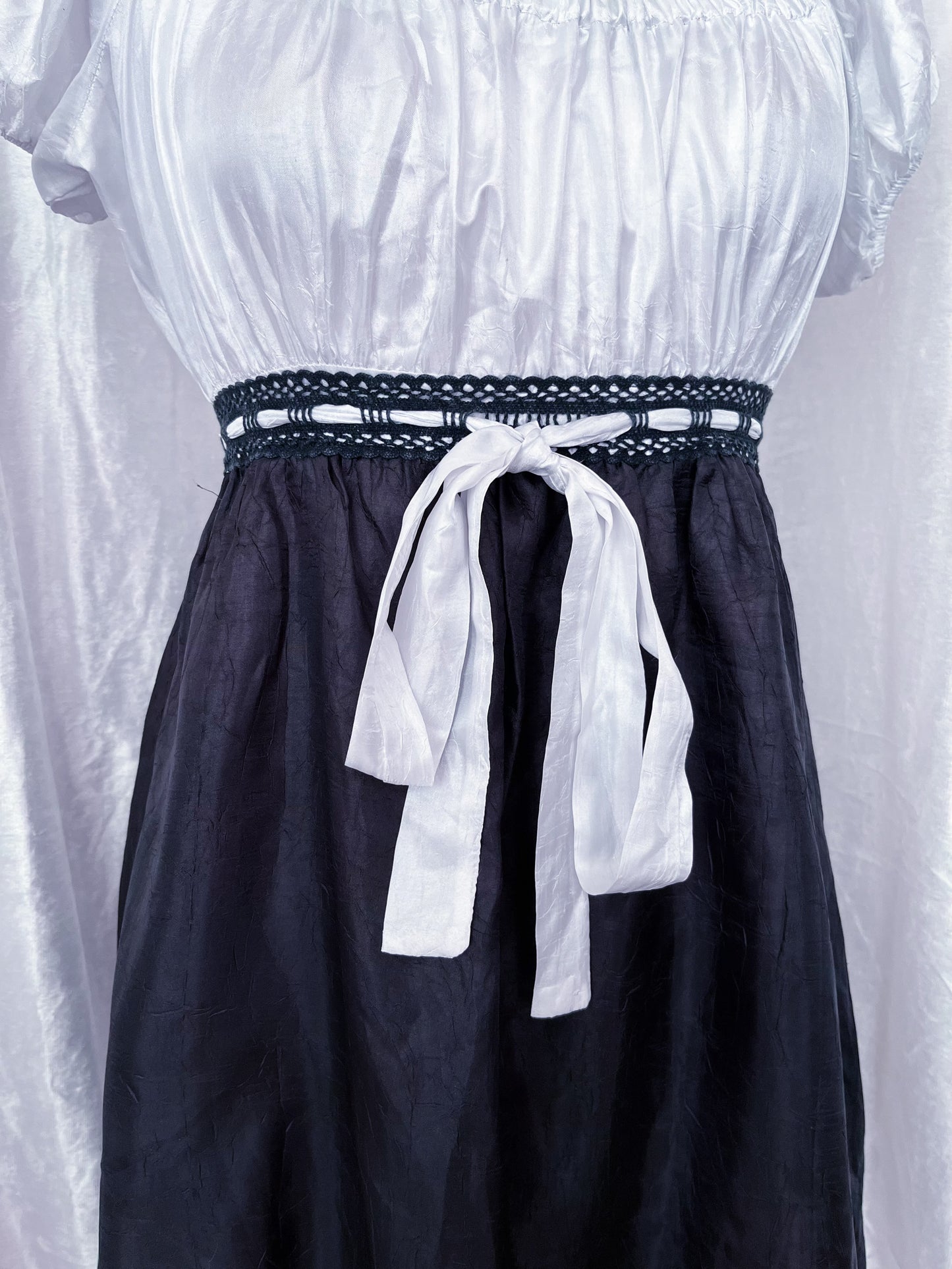 00’s milkmaid gothic coquette dress ⋆.ೃ࿔*:･