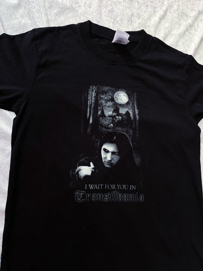 I wait for you in Transylvania Gothic T-Shirt 🧛🏻‍♂️🩸