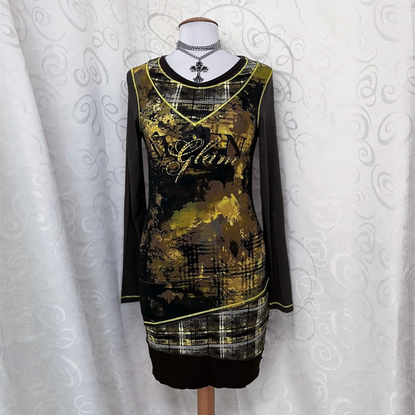 Iconic 00’s tunic top🫒🌃