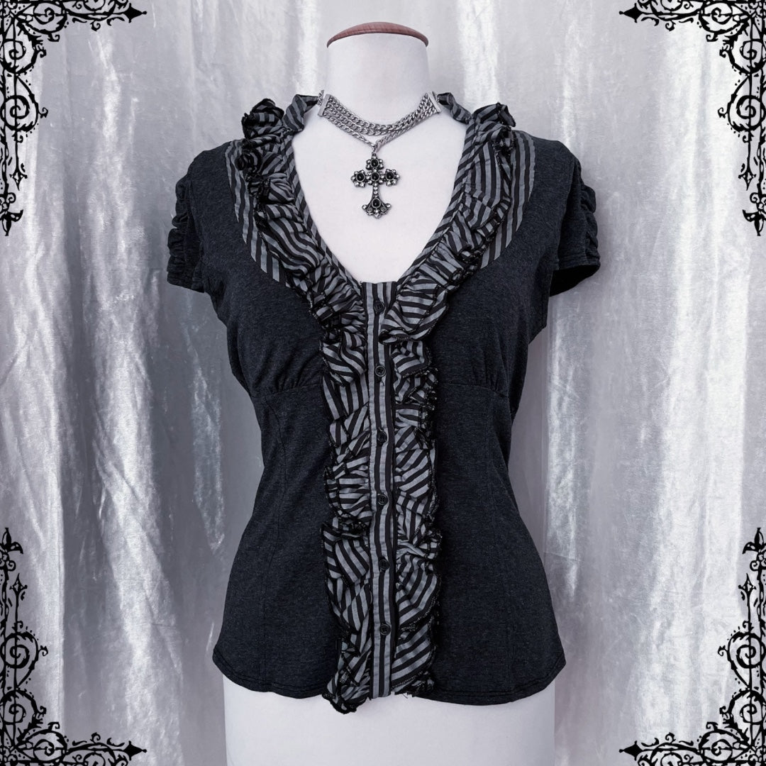 Horror protagonist dark coquette ruffle shirt 🎀