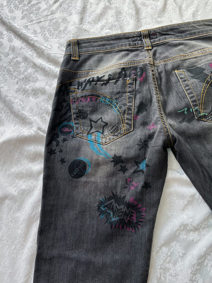 00’s Killah jeans with graffiti y2k details