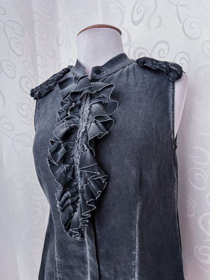 Gothic grey oversize ruffle shirt 🦇