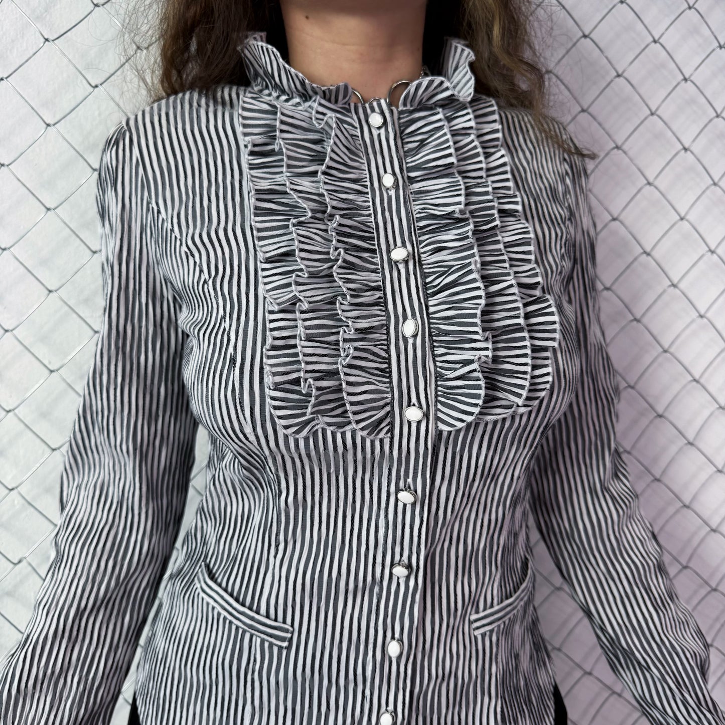 00’s Victorian/Circus style striped shirt with ruffle details 🎪
