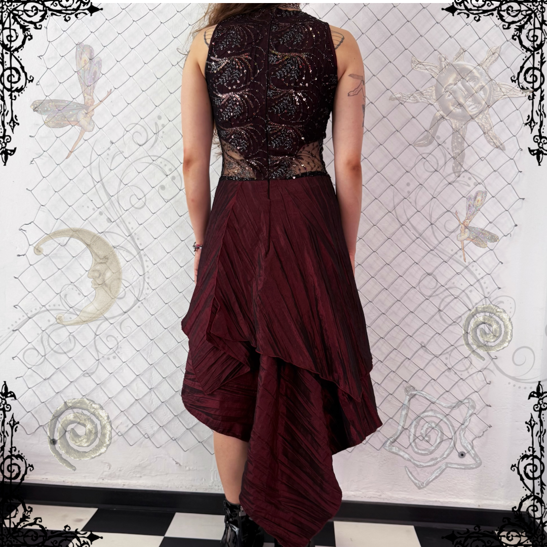 00’s Vampire queen burgundy prom dress 🦇🌀