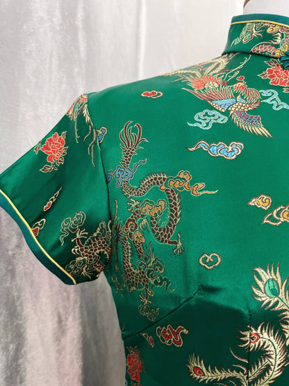 Chinese Qipao/Cheongsam green top with embroidered dragon details 🐉🐲