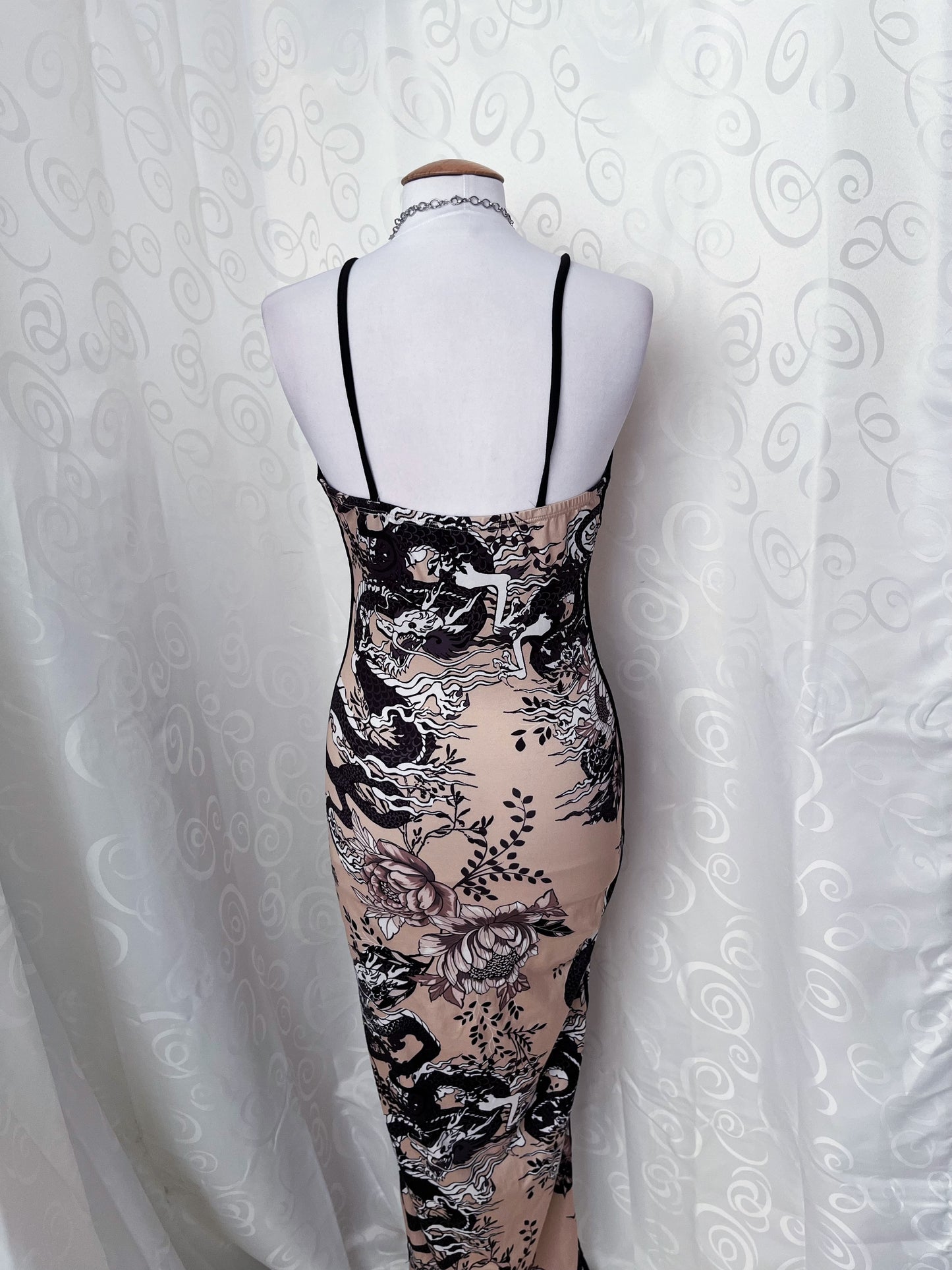 Modern deadstock dragon maxi dress 🐉
