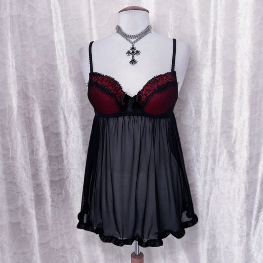 Gothic mesh red & black bustier top 🌹🕸️