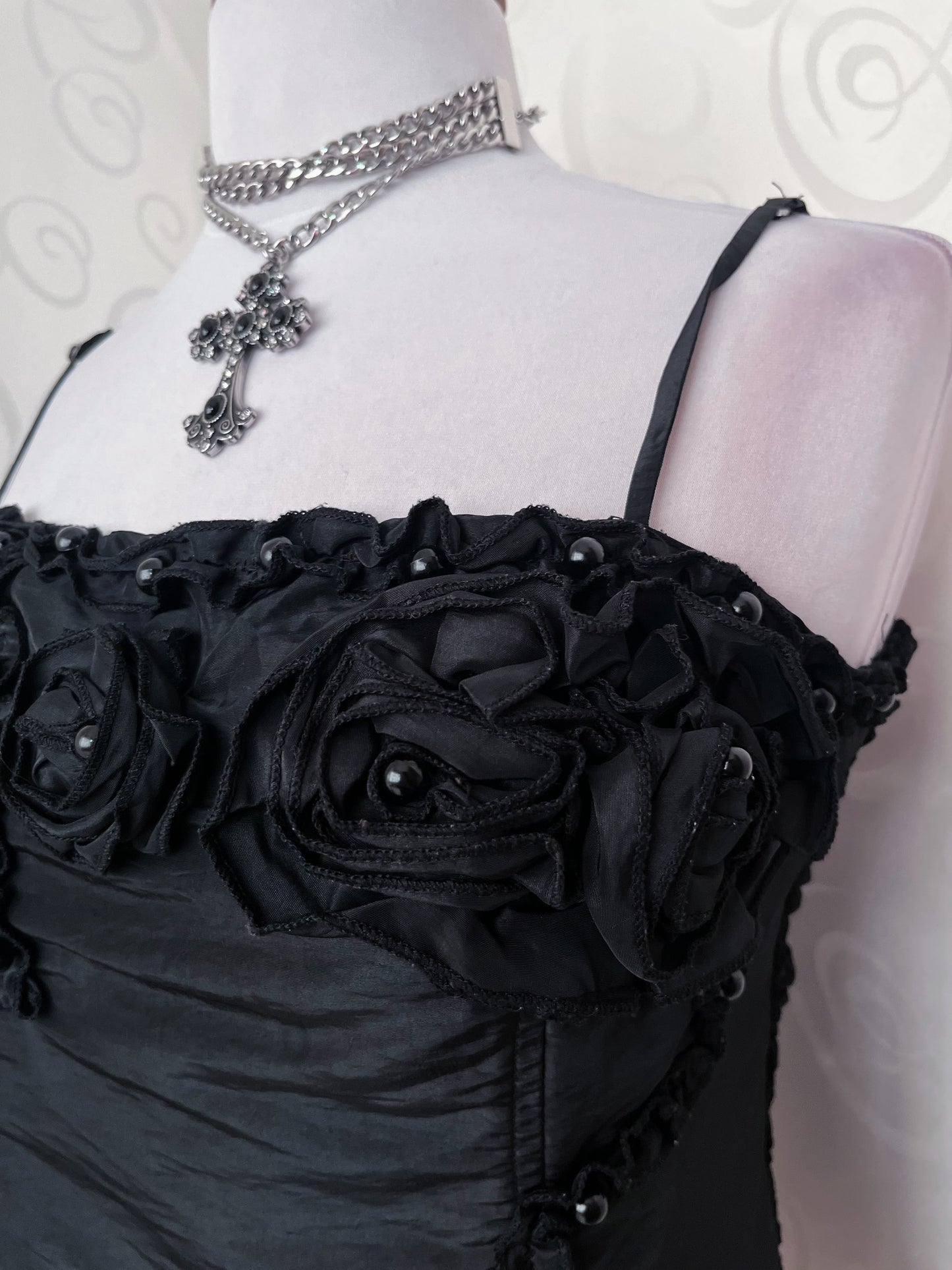 00’s Gothic / Dark Coquette black top 🥀