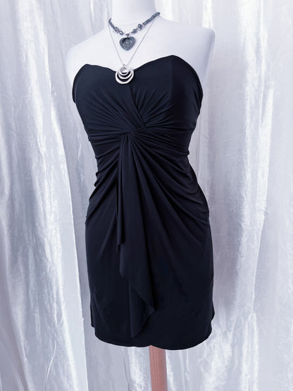 Hot little black dress