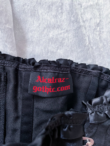 Alcatraz-Gothic black brocade corset 🦇