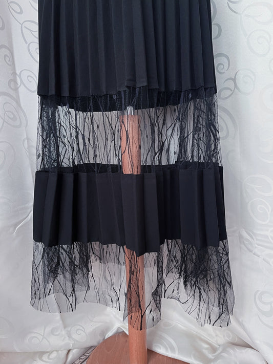 Whimsygoth black maxi skirt with tulle detail 🖤