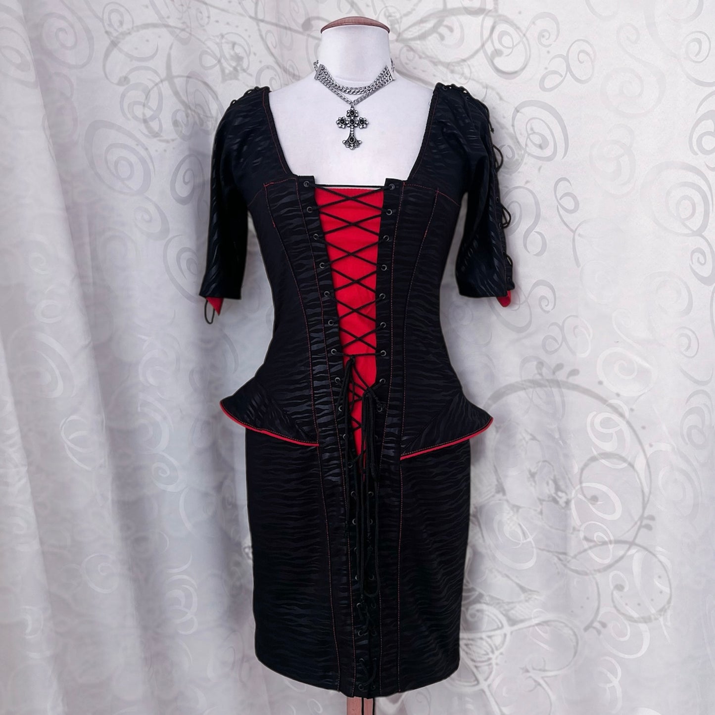 Iconic Vampire Gothic lace-up dress with zebra print ❤️🧛🏼‍♀️