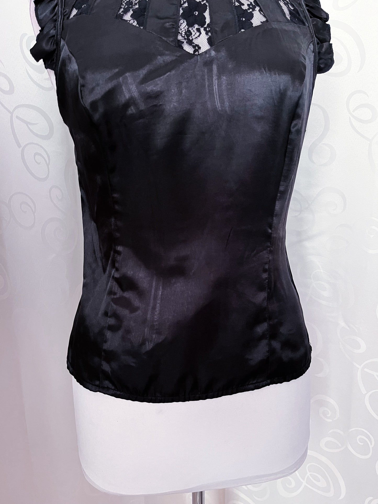 00’s gothic/victorian style satin black top 🦇